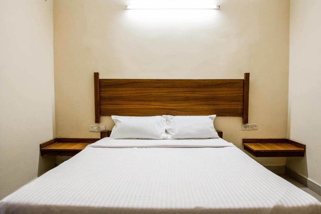 Hotel O Ssg Residency Visakhapatnam Buitenkant foto
