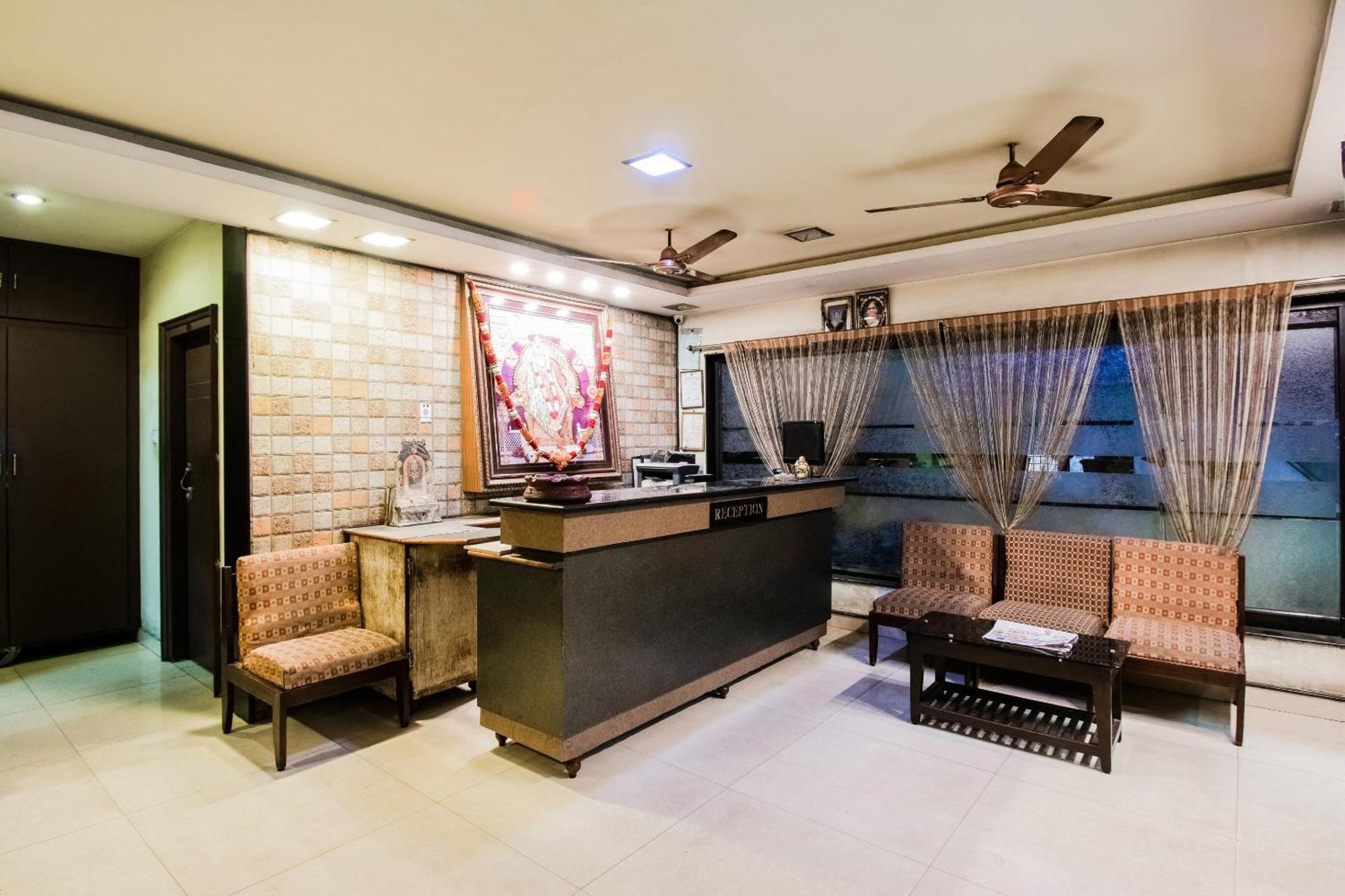 Hotel O Ssg Residency Visakhapatnam Buitenkant foto